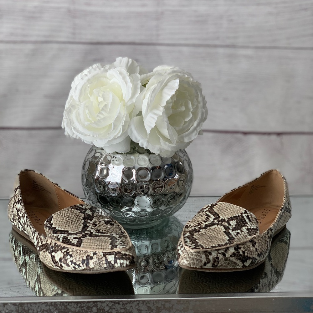 Esprit Flats with Snake Print Sz 8